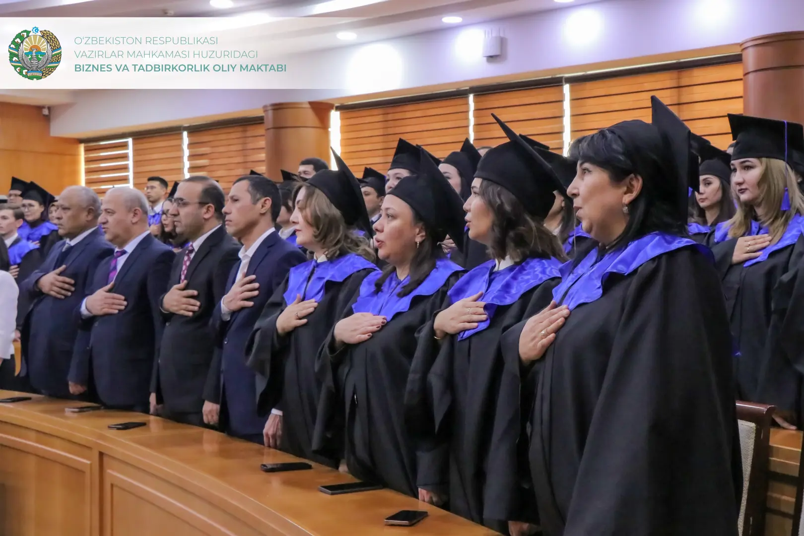 Biznes va tadbirkorlik oliy maktabi bitiruvchilariga diplomlar tantanali ravishda topshirildi